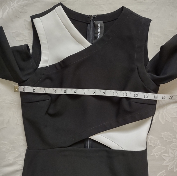 Yigal Azrouel Asymmetrical cutout bodycon mini dress colorblock bandage - Picture 6 of 12